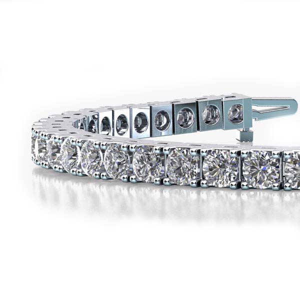 Stud Earrings, Diamond Earrings, Gold Earrings & more