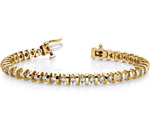 Shiny Curve-Link Diamond Bracelet