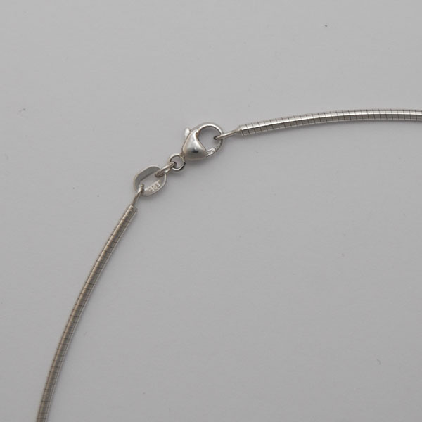 18K White Gold Round Omega 1.5mm Chain