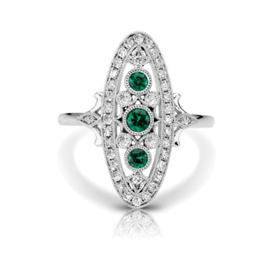 3 Stone Emerald Vintage Ring